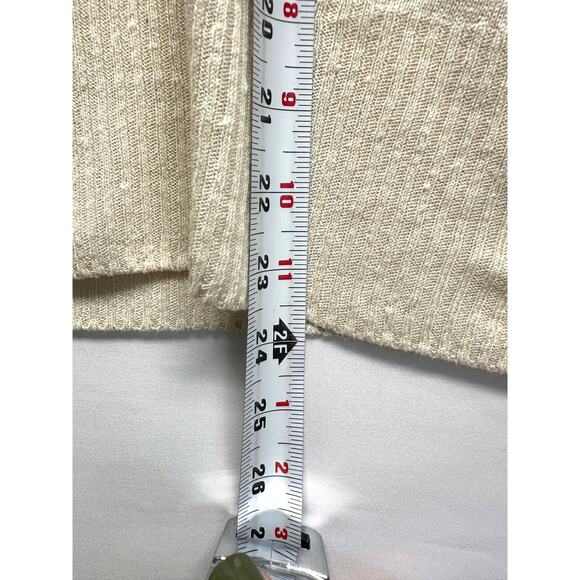 Banana Republic Cream Sweater - Picture 6 of 9